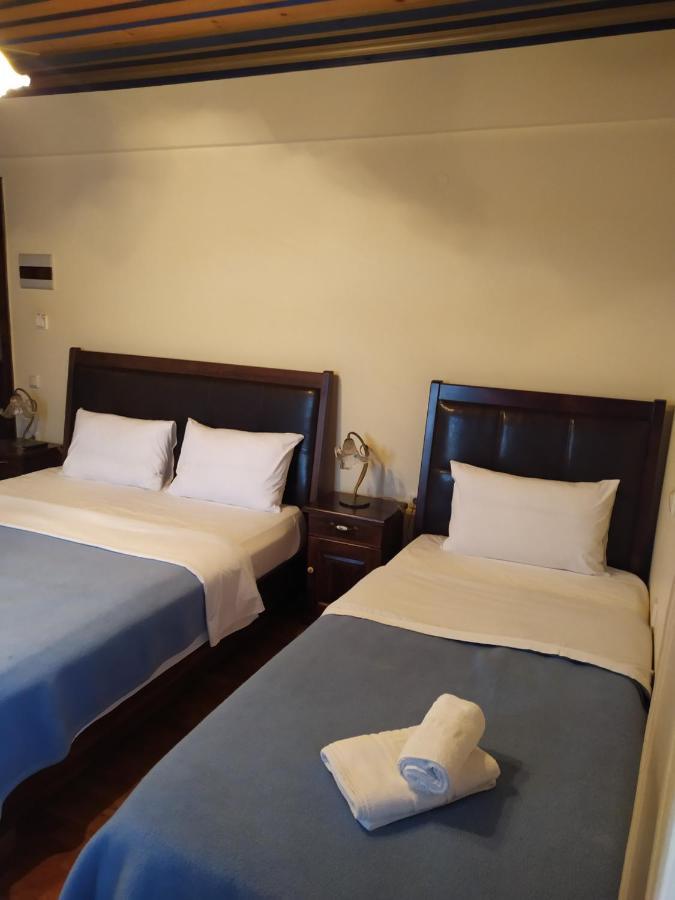 Aggelon Katafygio Hotell Asprangeloi Exteriör bild